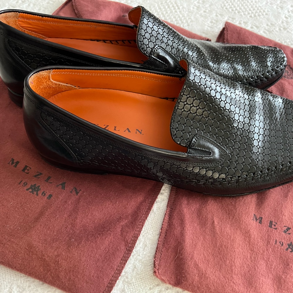 Black Mezlan Moc Toe embossed leather loafers I Price Dropped - Picture 2 of 8